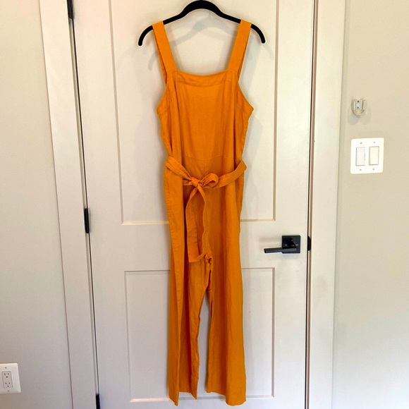 Everlane Linen Jumpsuit - Picture 2 of 4